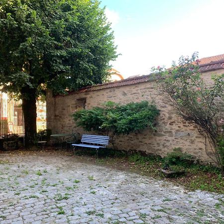 La Cour Pavee, T2 Lumineux, Cosy, Confort 55 M2 Saint-Léonard-de-Noblat Buitenkant foto